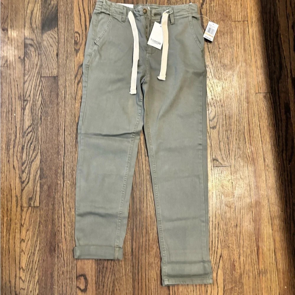 Kensie Women's green Chinos with Drawstring 2/26